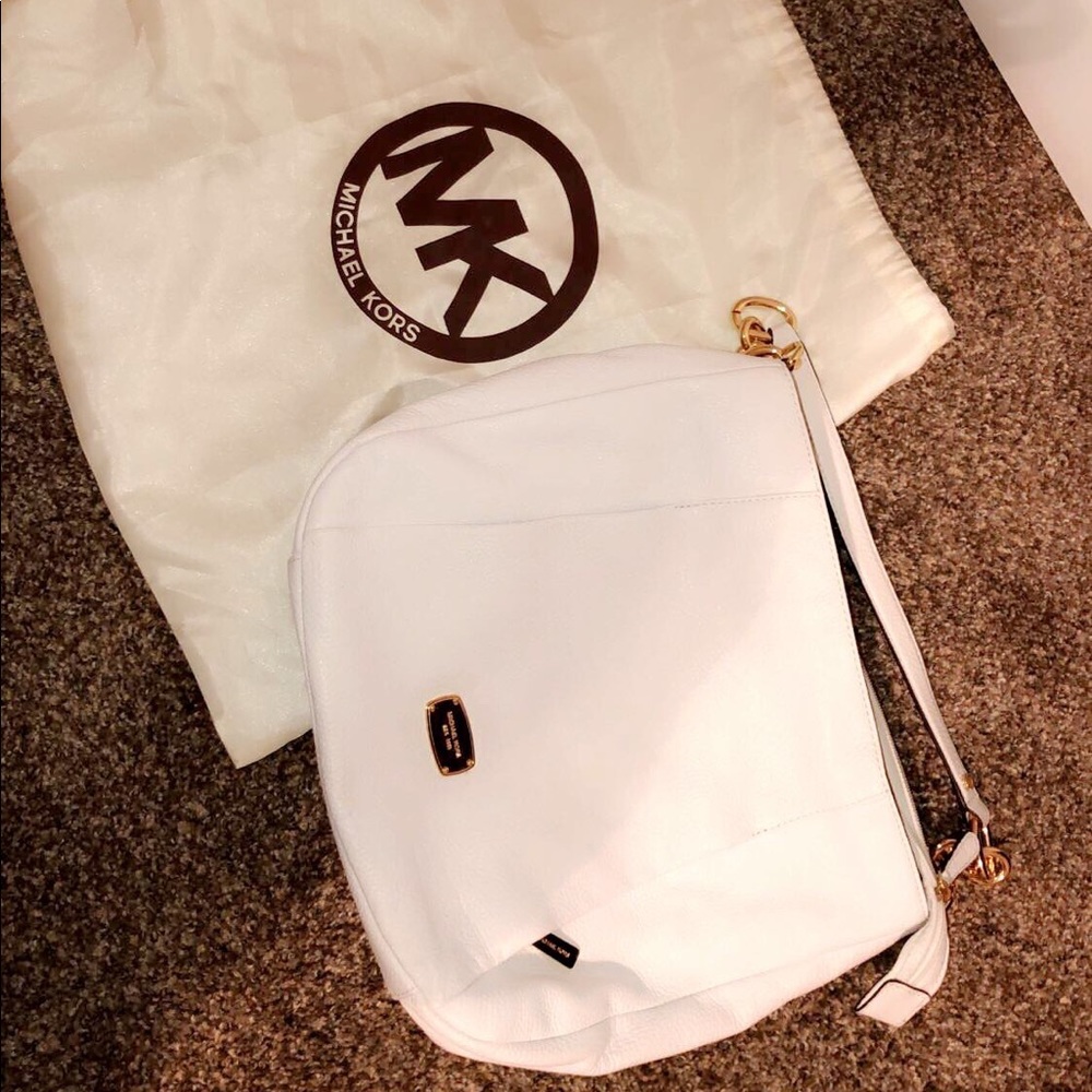 White shoulder mk bag